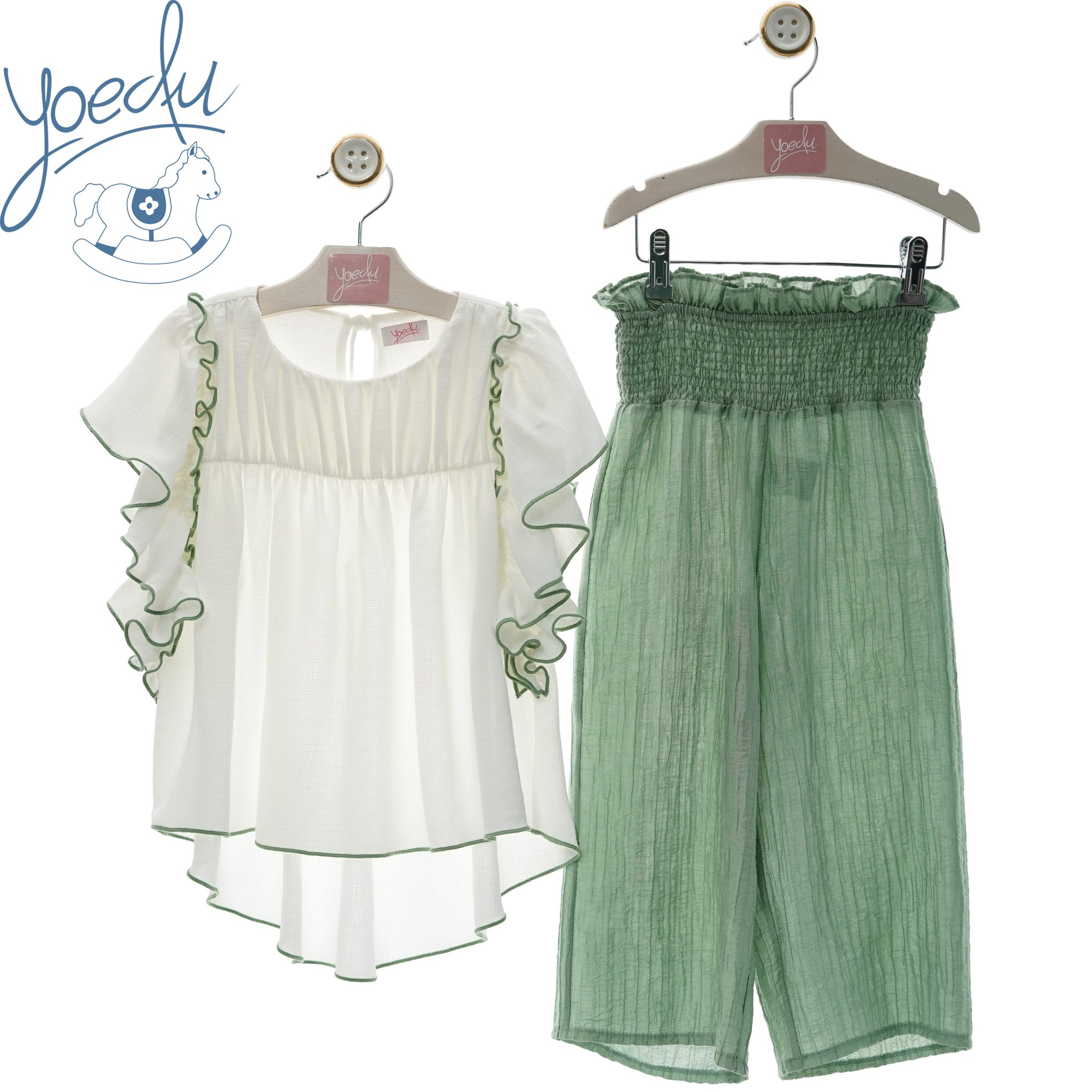 Conjunto Art. 1253 Familia Romance