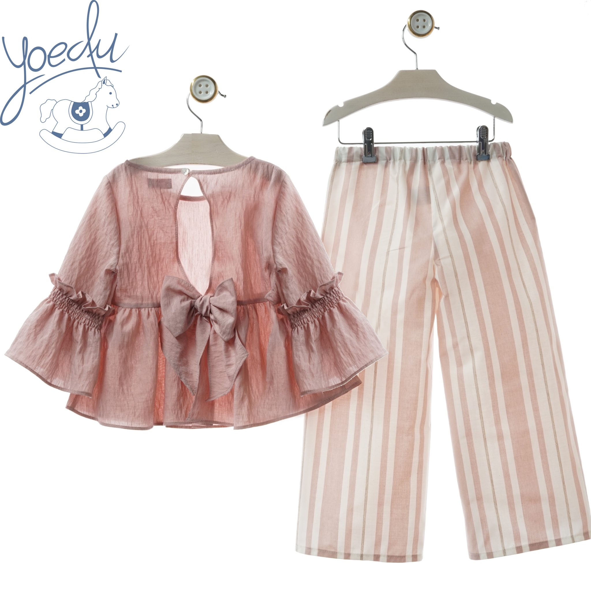 Conjunto niña Art. 1251 Familia Porcelana